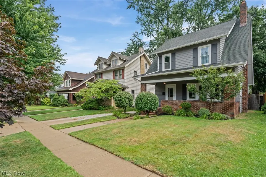 2515 Whitelaw Street, Cuyahoga Falls, OH 44221 - #2