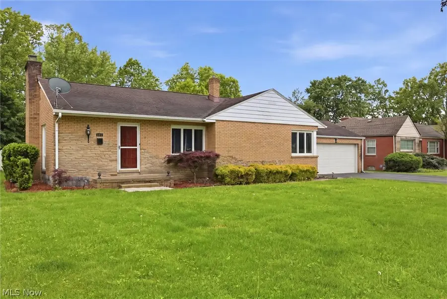765 Ewing Road, Youngstown, OH 44512 - #2