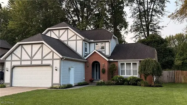 24739 Tara Lynn Drive, North Olmsted, OH 44070