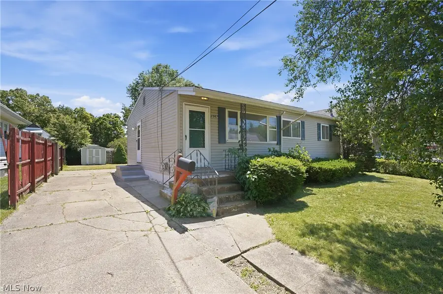 2967 Stockton Avenue, Akron, OH 44314 - #2