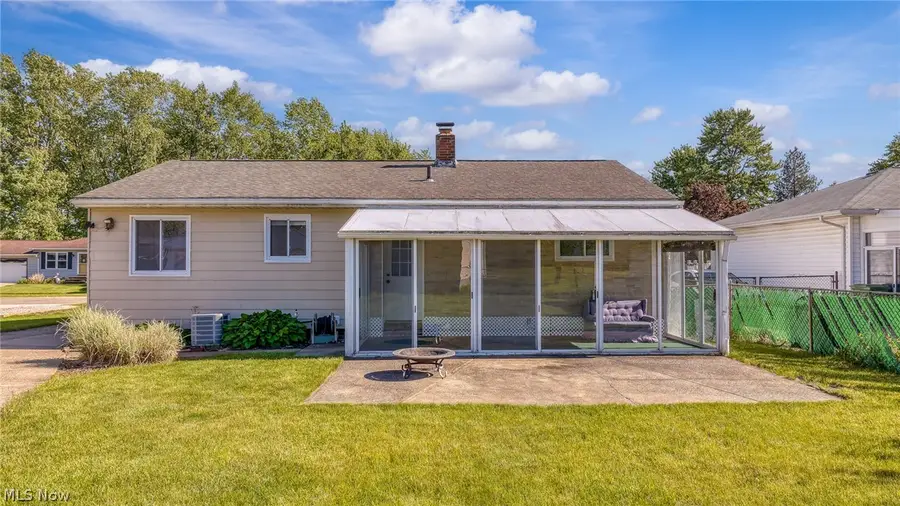 34605 Glen Drive, Eastlake, OH 44095 - #3