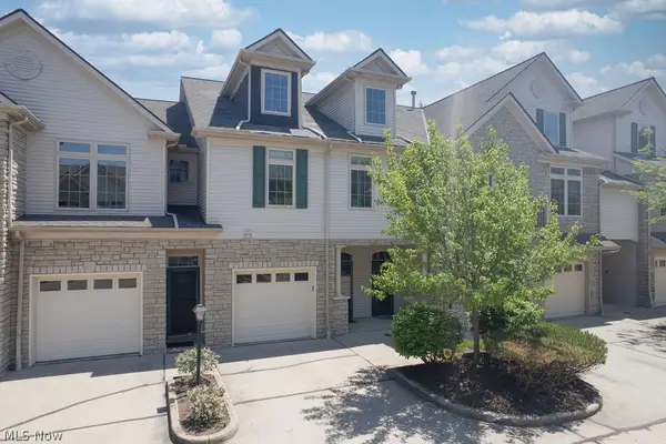 3158 Richmond Road #3158, Beachwood, OH 44122