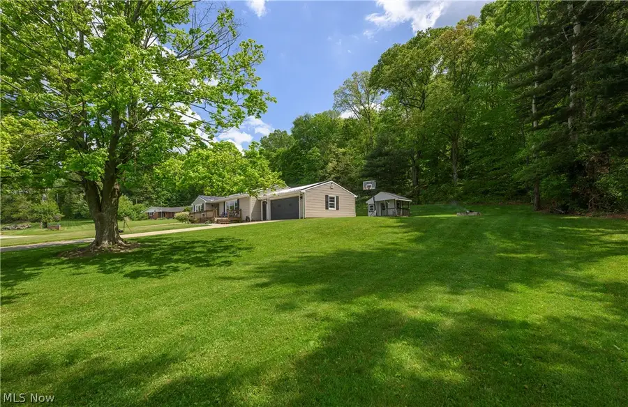 6105 Wolf Run Se Road, Dennison, OH 44621 - #3