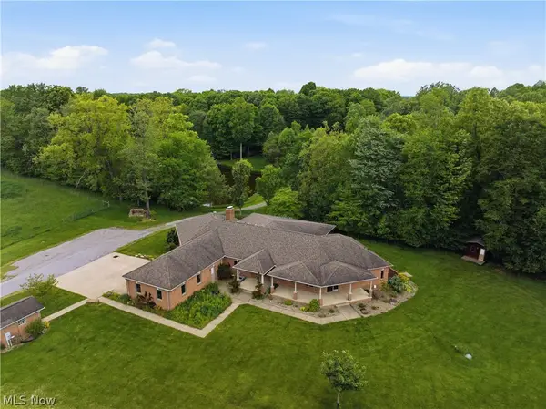 6223 Mccann Road, East Rochester, OH 44625
