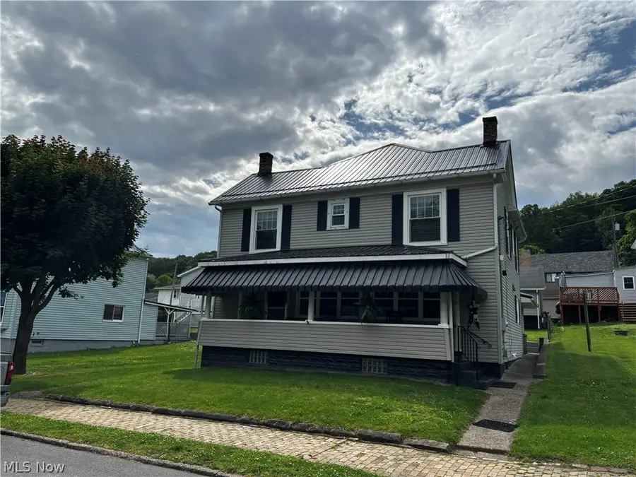 238 Indiana Avenue, Chester, WV 26034 - #2