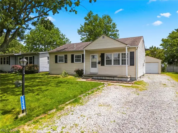 1324 Western Sw Avenue, Canton, OH 44710