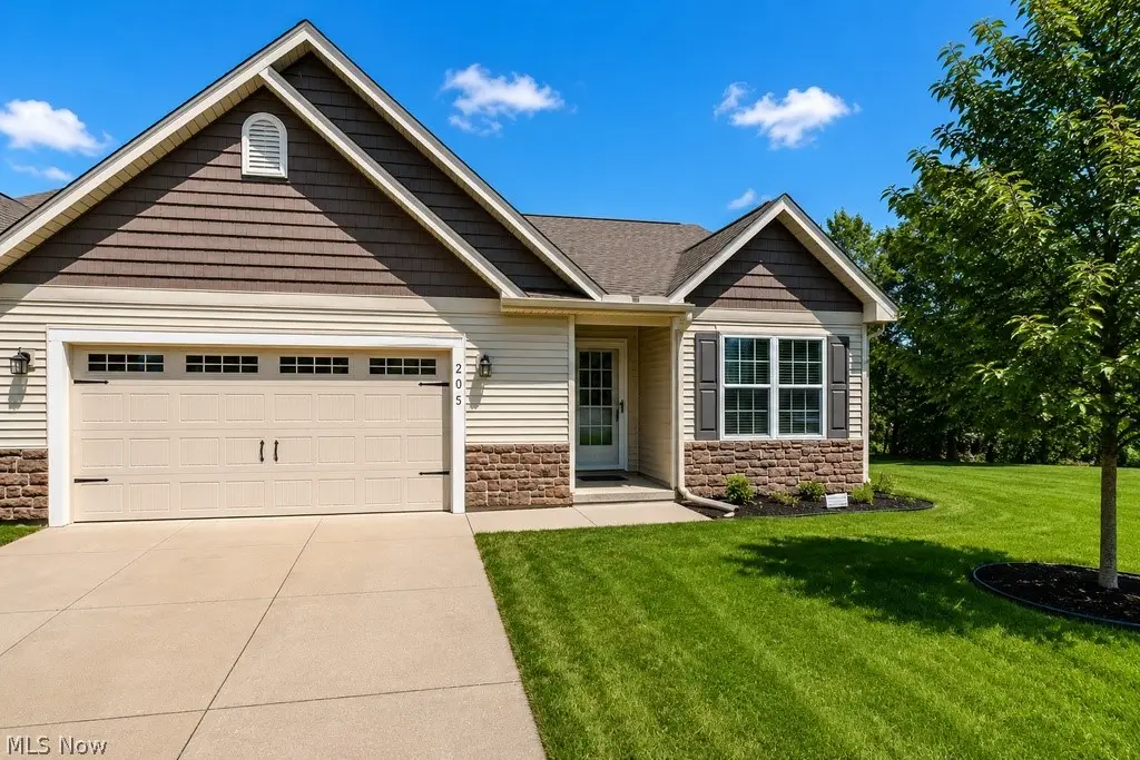 205 Nautical Way #43, Fairport Harbor, OH 44077 - #1