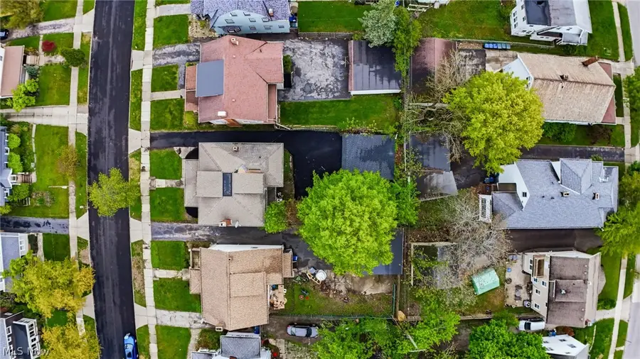 3244 Redwood Road, Cleveland Heights, OH 44118 - #3