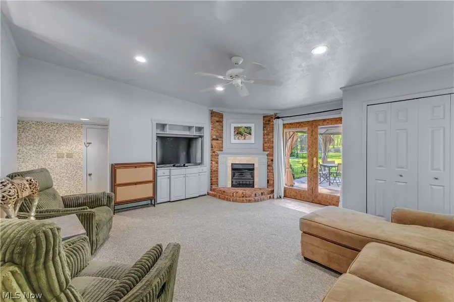 950 E Sprague Road, Broadview Heights, OH 44147 - #3