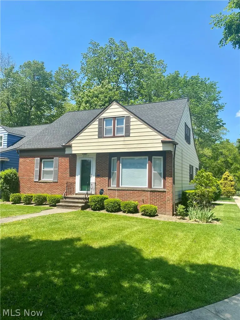 24217 Woodway Road, Beachwood, OH 44122 - #1