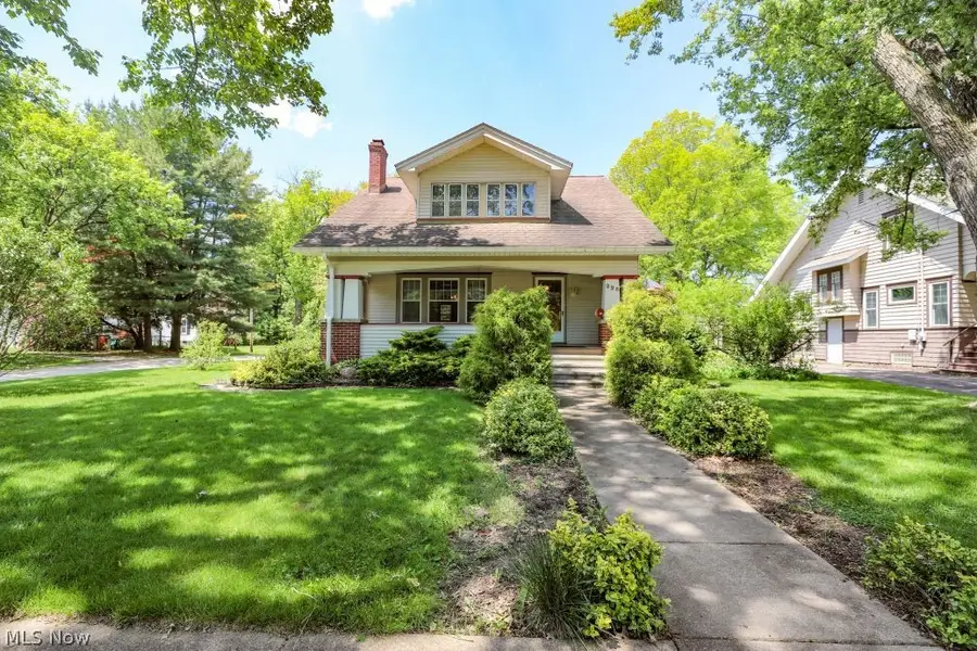 228 Lawrence Street, Ravenna, OH 44266 - #3