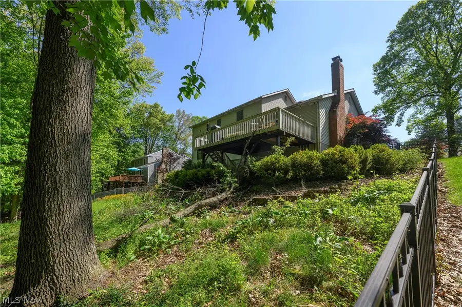 374 Silver Ridge Drive, Copley, OH 44321 - #3