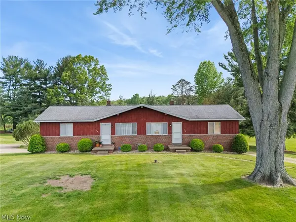 134 Center Road, New Franklin, OH 44319