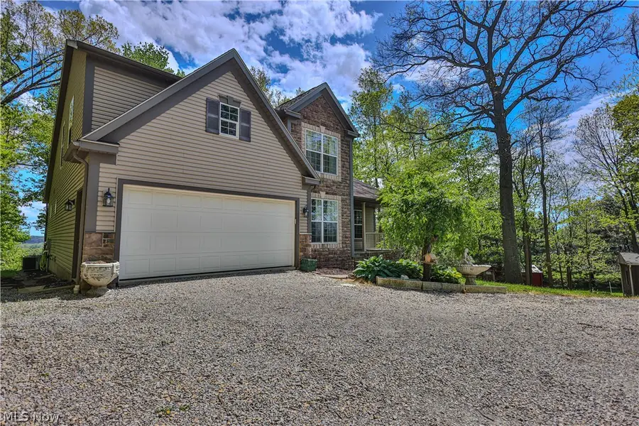 11154 Johnsford Sw Road, Beach City, OH 44608 - #2