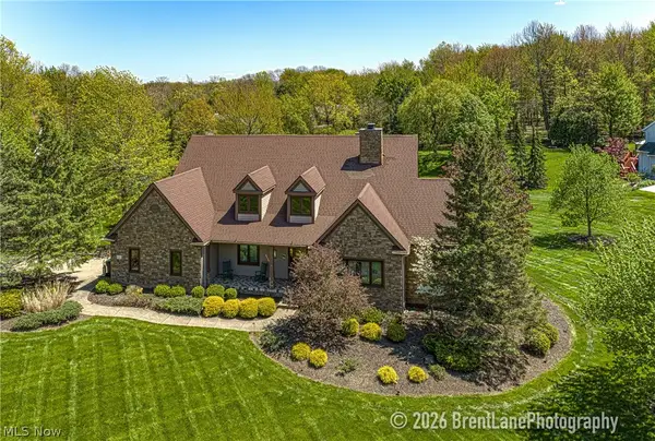 8135 Thackeray Court, Broadview Heights, OH 44147