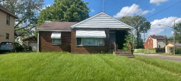902 Alameda Avenue, Youngstown, OH 44510