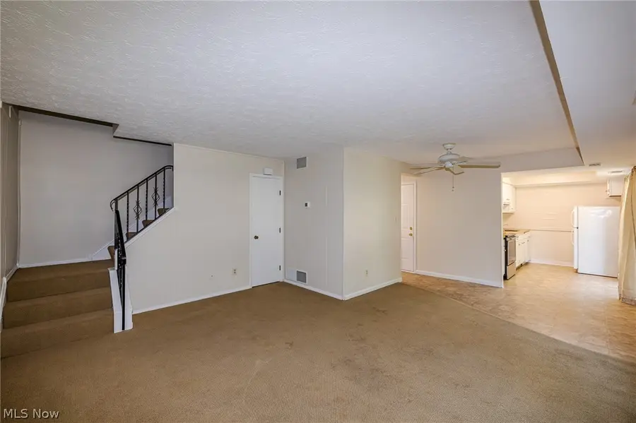 13748 Oakbrook Drive #13748, North Royalton, OH 44133 - #3