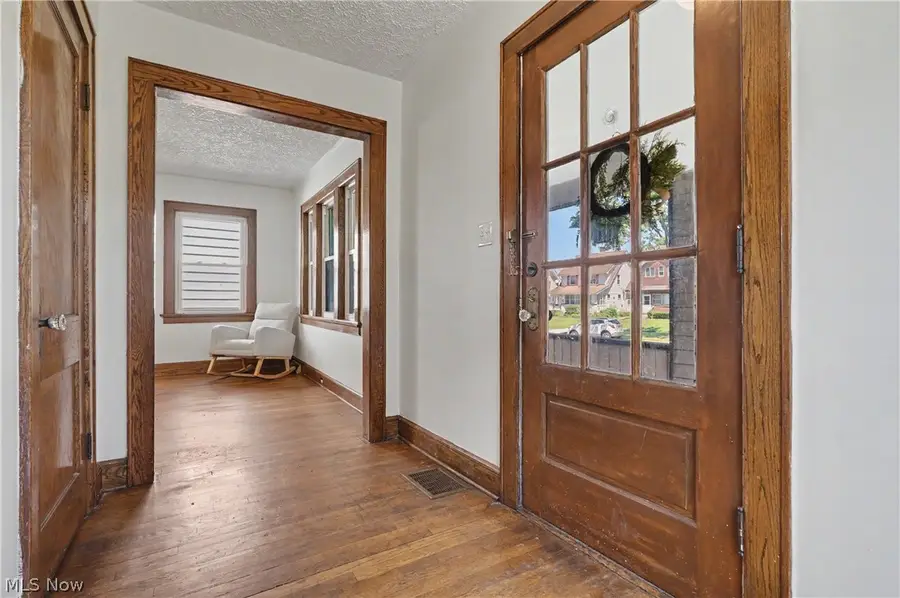 326 S Firestone Boulevard, Akron, OH 44301 - #3