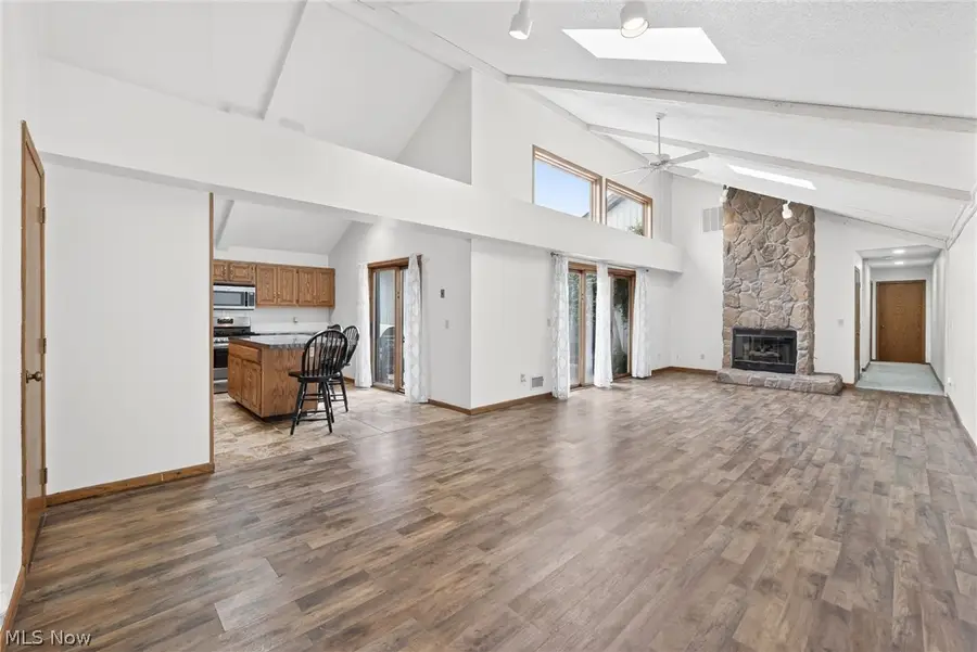 31 Pinewood Drive, Medina, OH 44256 - #2