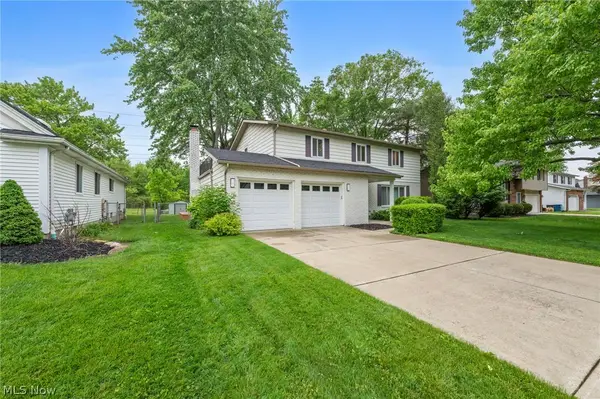 29595 Westminster Drive, North Olmsted, OH 44070