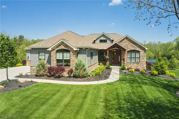 2141 Hayden Drive, Hinckley, OH 44233