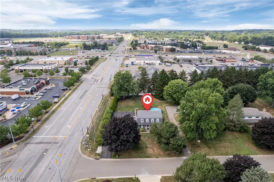 5507 Foxboro Nw Avenue, Canton, OH 44718 - #3
