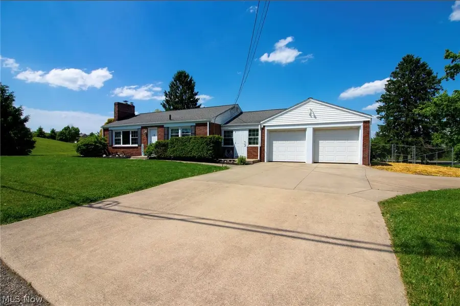 10381 Portage Nw Street, Canal Fulton, OH 44614 - #2