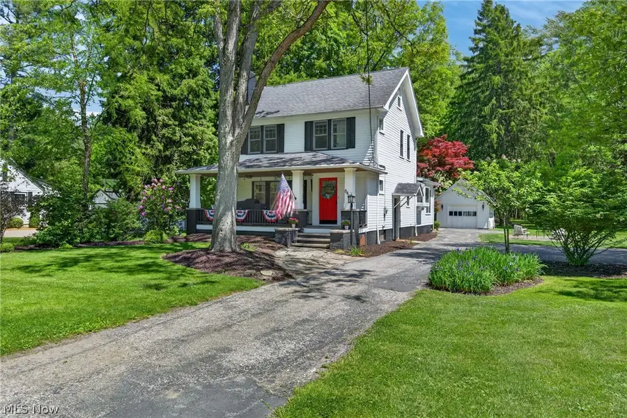 8465 Usher Road, Olmsted Falls, OH 44138 - #2