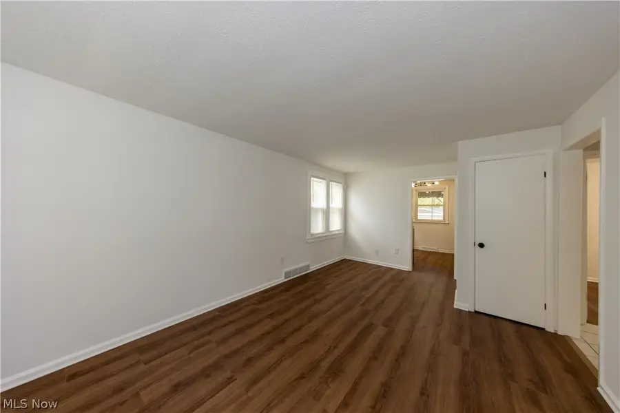 4688 E 173rd Street, Cleveland, OH 44128 - #3