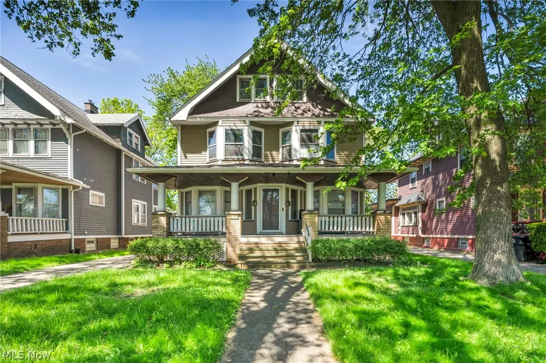 3032-3034 West Boulevard, Cleveland, OH 44111 - #1