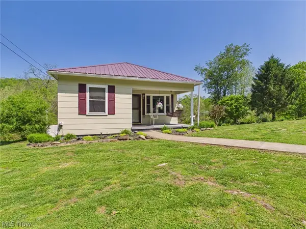 44 Glendale Road, Cairo, WV 26337