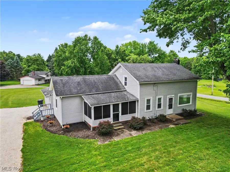 2622 Tallmadge Rd, Ravenna, OH 44266 - #2