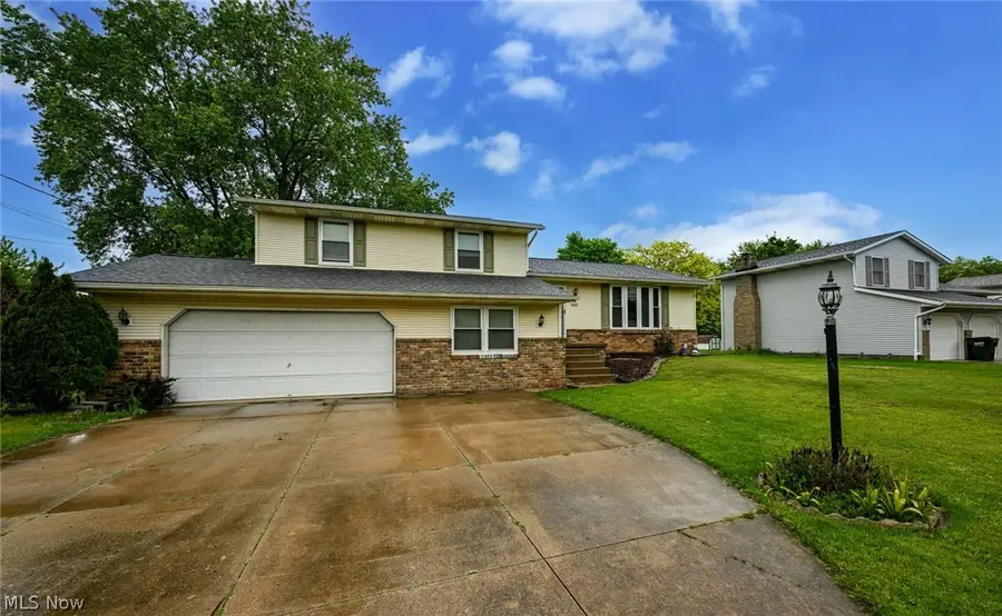 5323 Francesca Ne Street, Louisville, OH 44641 - #2