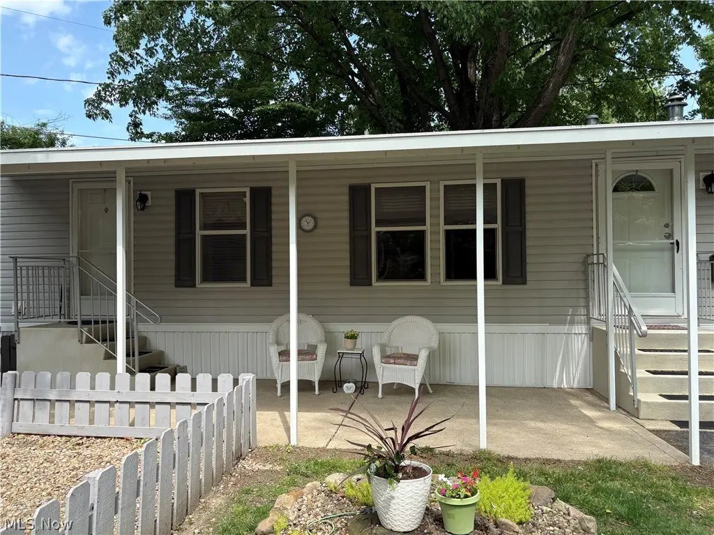 195 Spruce Lane, Mentor, OH 44060 - #1