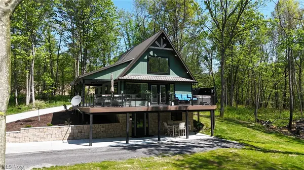 6777 Stony Point Nw Road, Dover, OH 44622