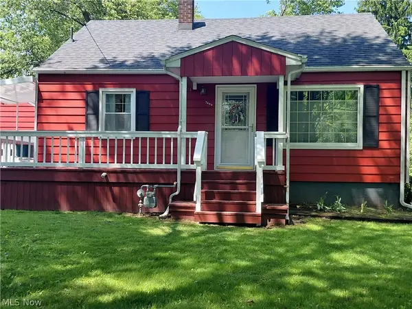 7489 Van Ness Avenue, Hubbard, OH 44425