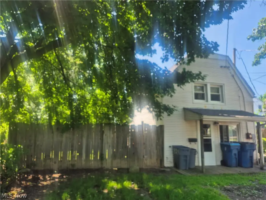 1306 Madison Avenue, Lorain, OH 44053 - #2