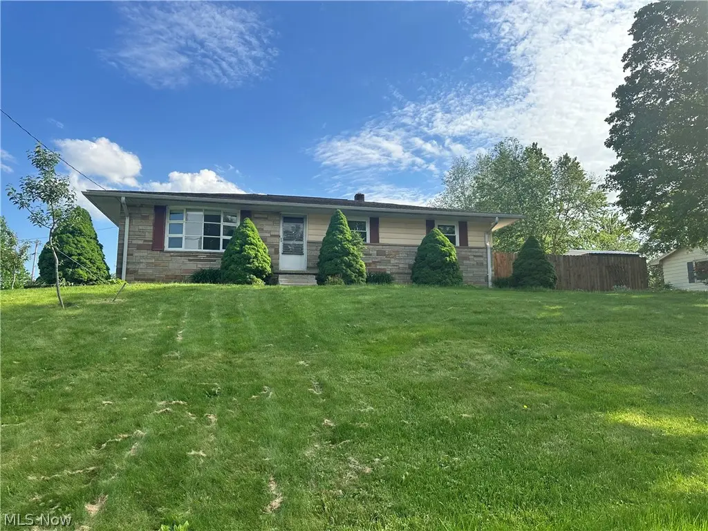 1704 Kenwood, Orrville, OH 44667 - #1