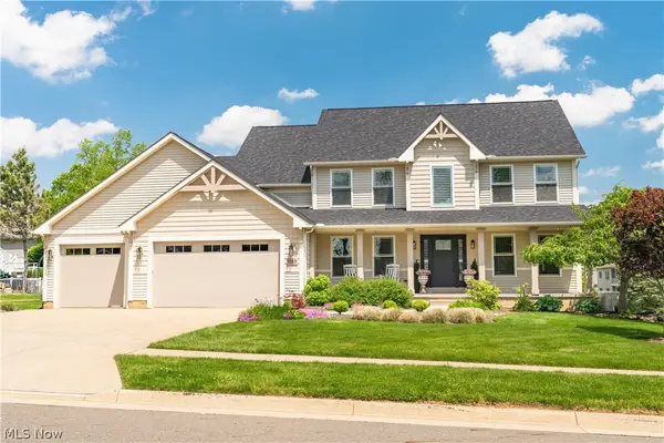 1387 Walnut Ridge Drive, Uniontown, OH 44685
