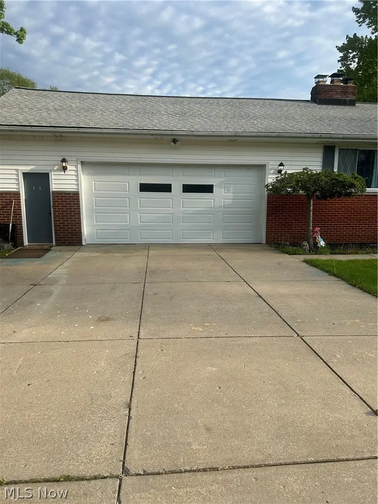 17228 Egbert Road, Walton Hills, OH 44146 - #2