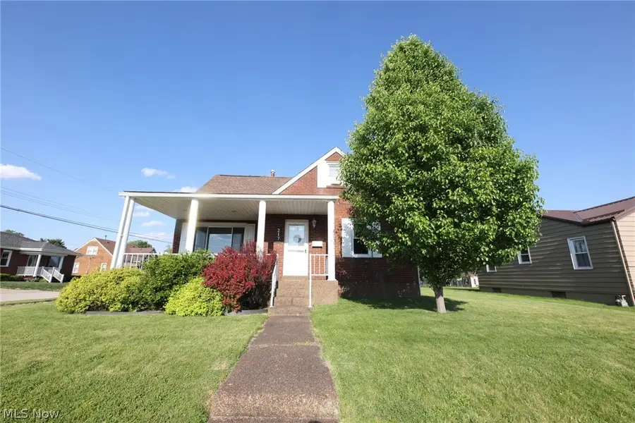 217 Oregon Ave., Weirton, WV 26062 - #2