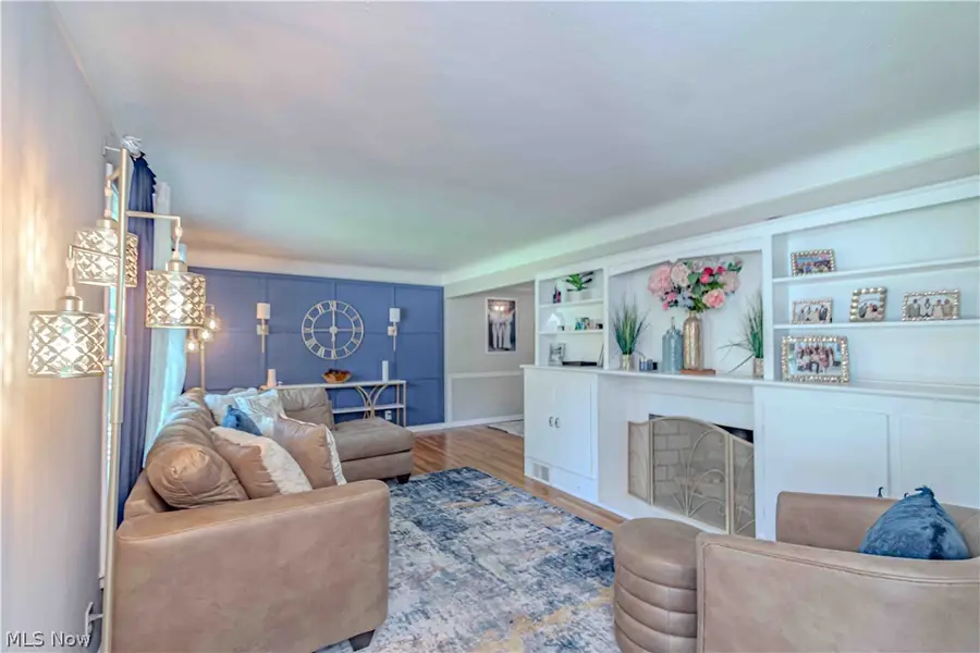 1233 Brainard Road, Lyndhurst, OH 44124 - #3