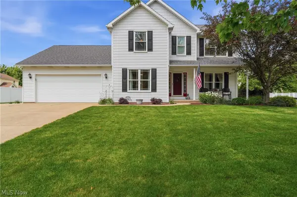 3061 Bucklers Nw Street, Uniontown, OH 44685