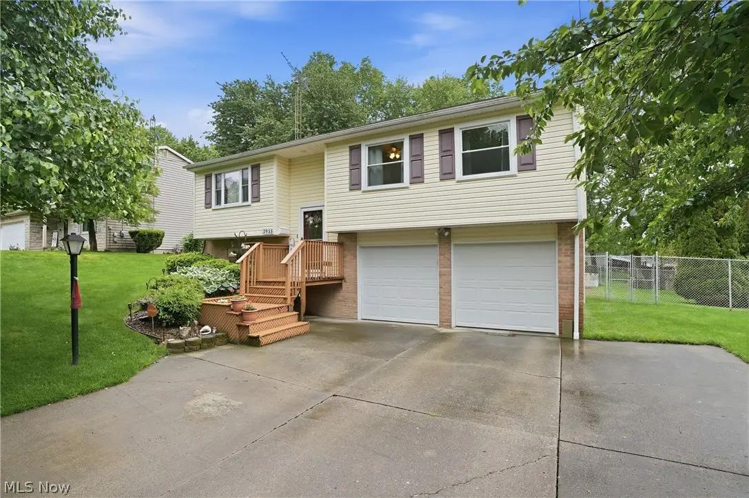 3955 Dunbar Street, Austintown, OH 44515 - #1