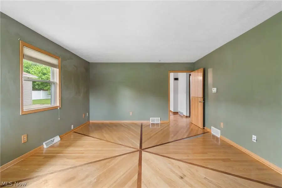343 3rd Street, Wadsworth, OH 44281 - #2