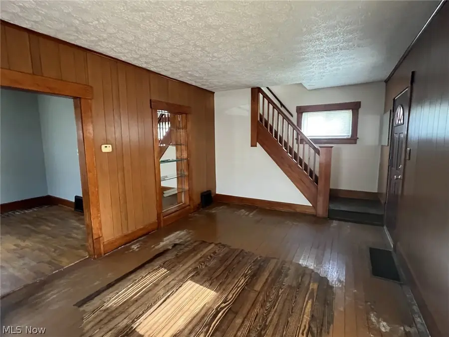 1526 Bryan Sw Avenue, Canton, OH 44706 - #2