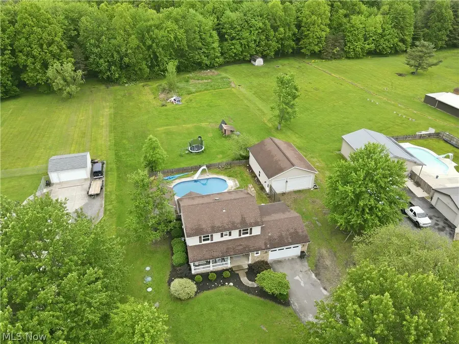 2697 Newton Tomlinson, Newton Falls, OH 44444 - #2