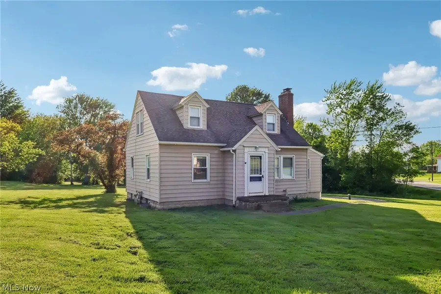 9206 Woodworth Road, North Lima, OH 44452 - #2