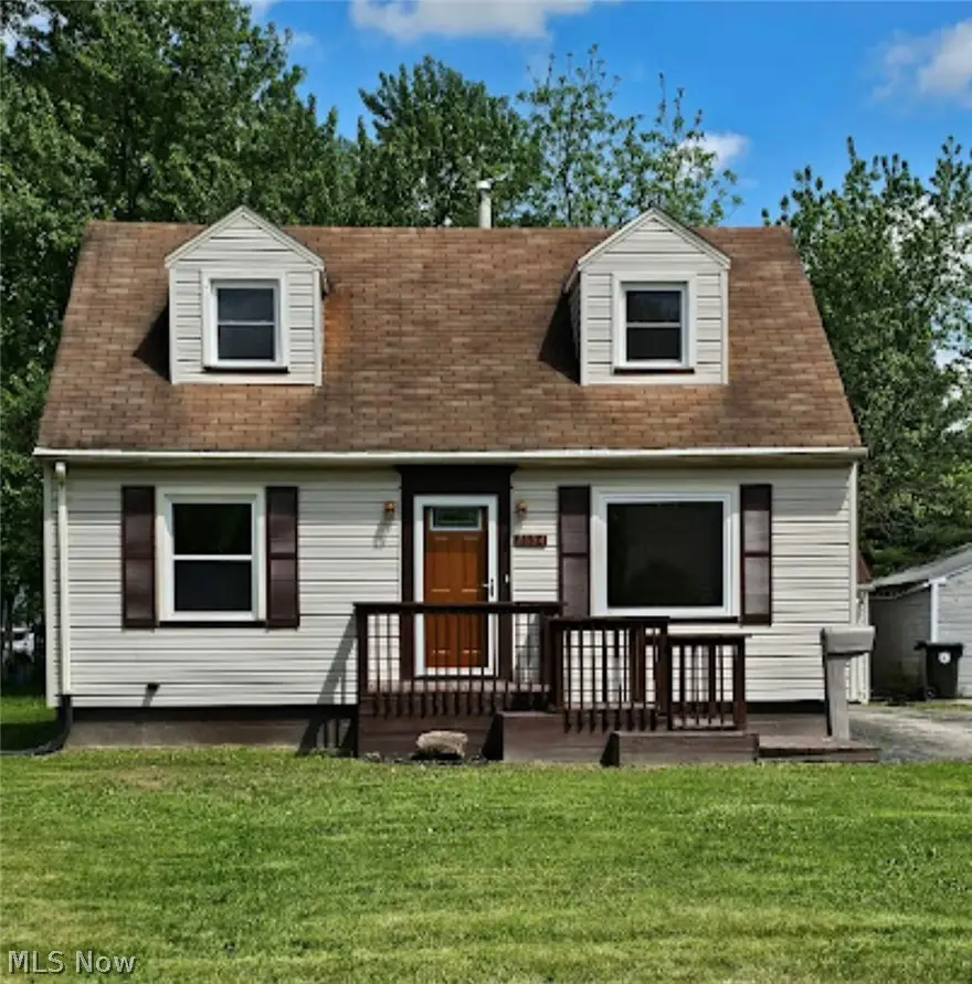 2134 Estabrook Nw Avenue, Warren, OH 44485 - #1