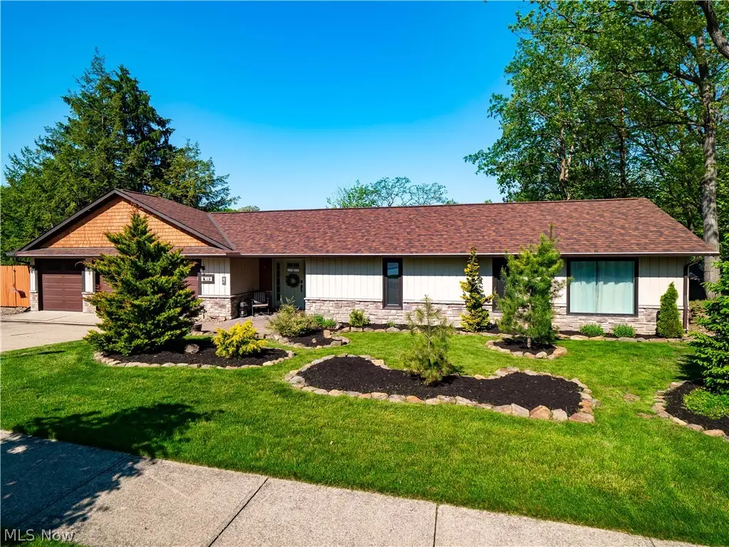 12674 Moss Point Road, Strongsville, OH 44136 - #1
